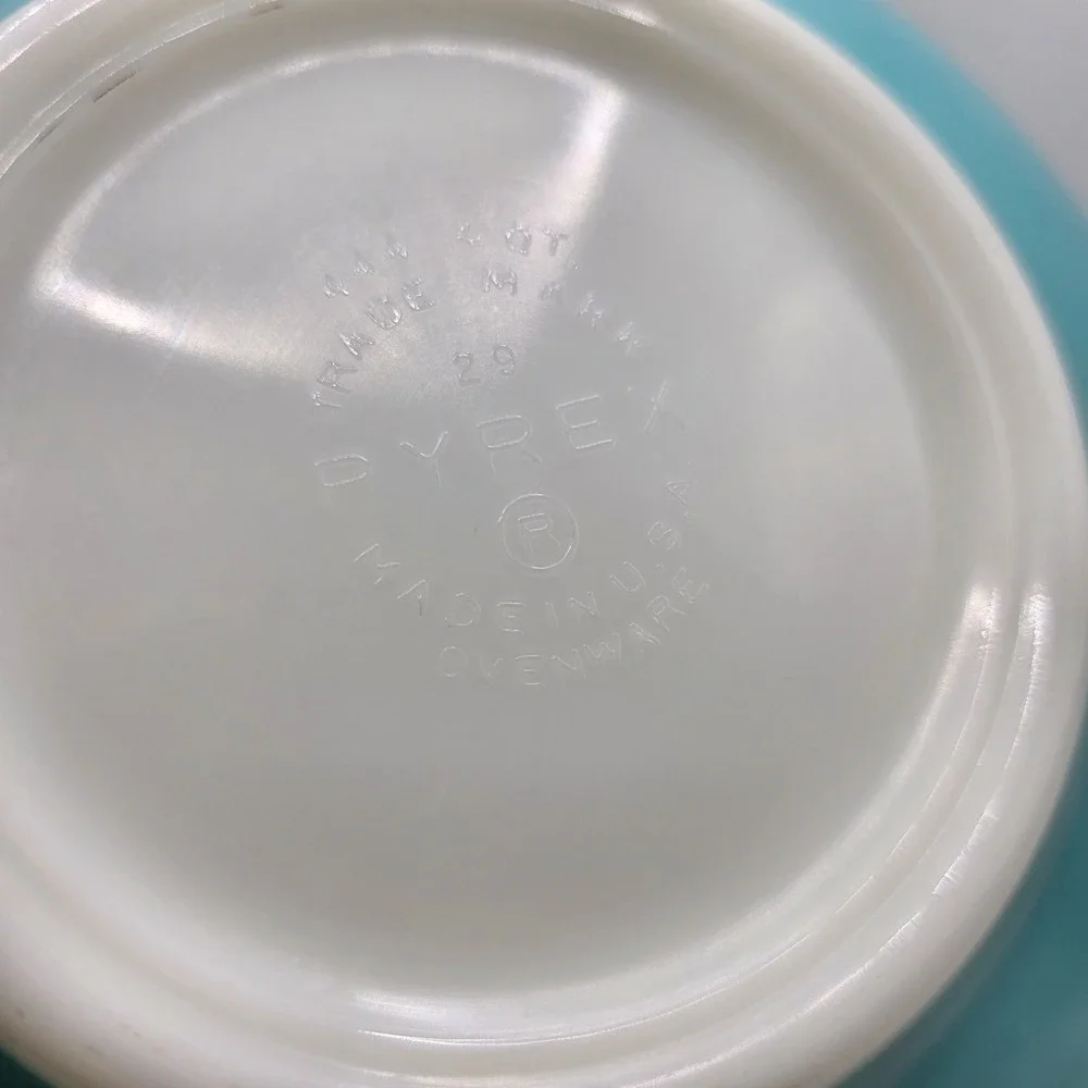 Vtg Pyrex 444 Hot Air Balloons Turquoise Cinderella Mixing Bowl 4 QT 1958 Promo